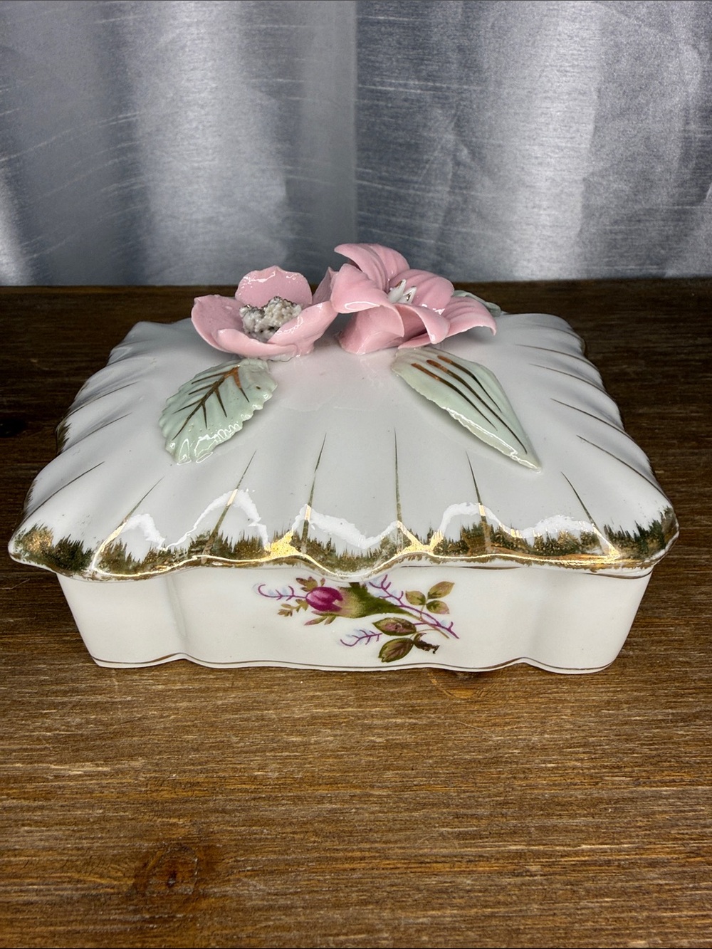 Vtg Royal Sealy Trinket Box with Lid Floral Japan White Pink Collectible